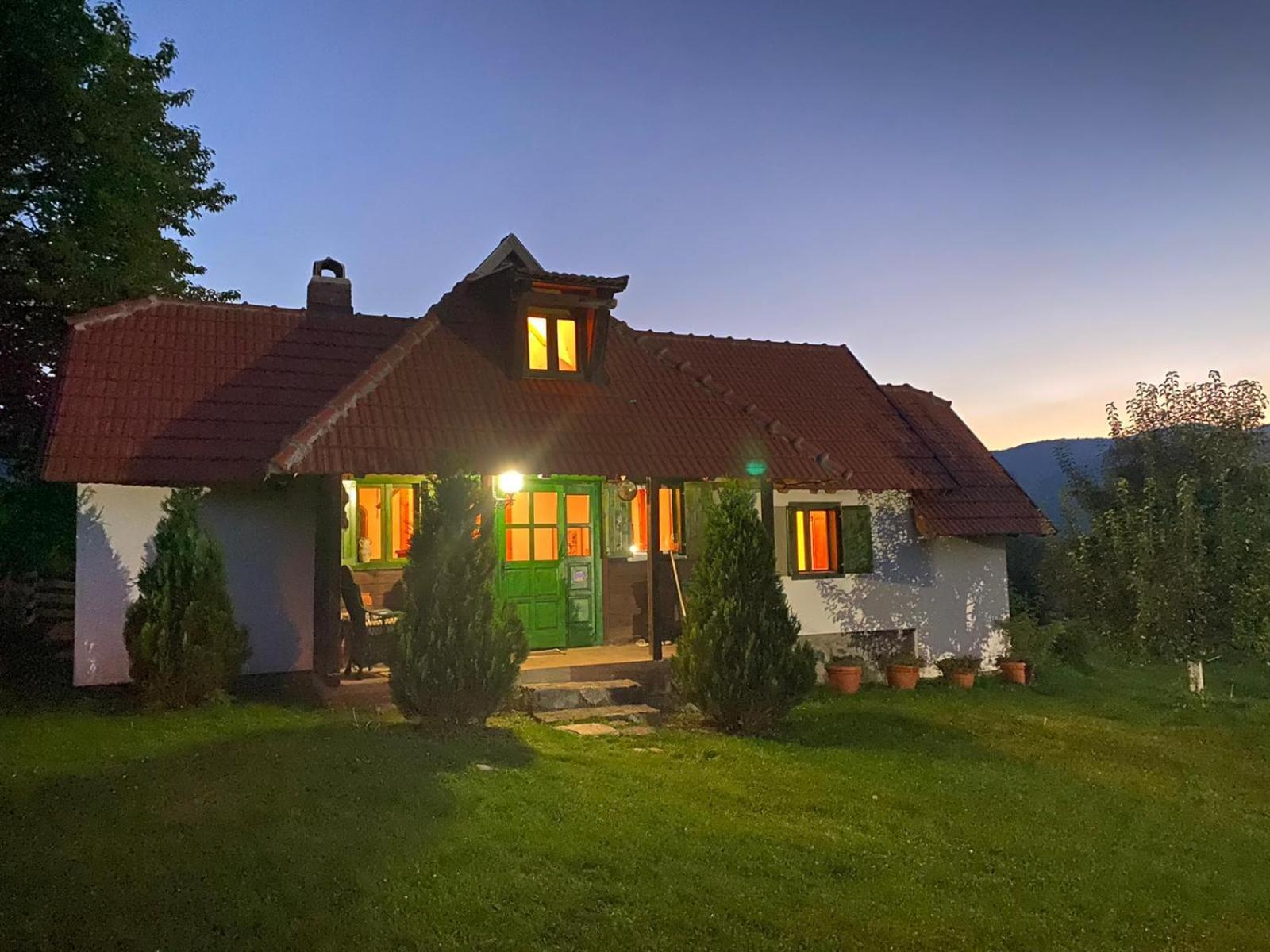 Apartmán Camp Viljamovka Kremna Exteriér fotografie
