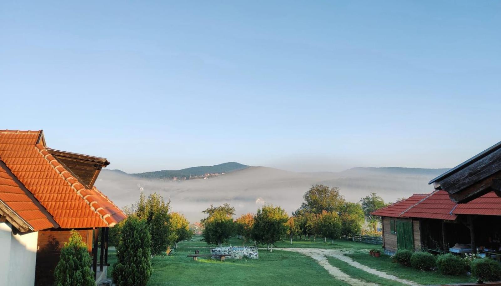 Apartmán Camp Viljamovka Kremna Exteriér fotografie